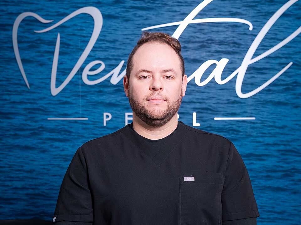 Dr. Gabriel Broche DDS General Dentist North Biami Deach Pental Mearl-miami