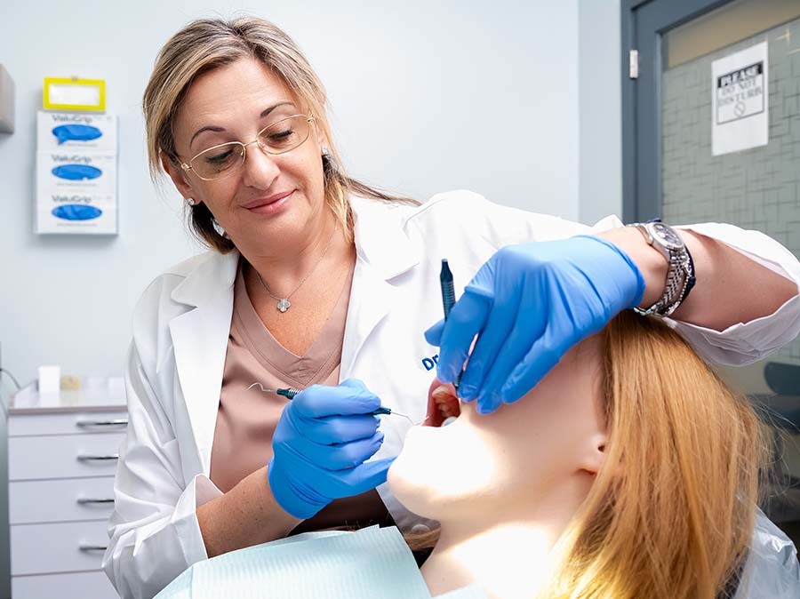 Emergency dental trauma treatment at Dental Pearl Miami in North Miami Beach FL providing urgent care for tooth injury pain and damage